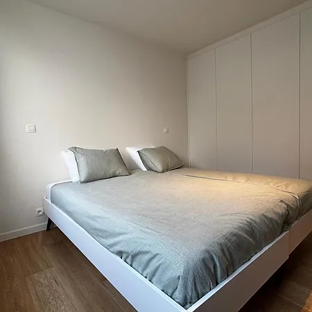 Beautiful With Parking Close To The Sea & Center Apartamento