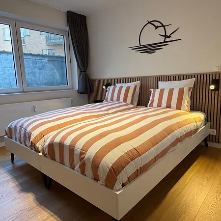Beautiful With Parking Close To The Sea & Center * Oostende
