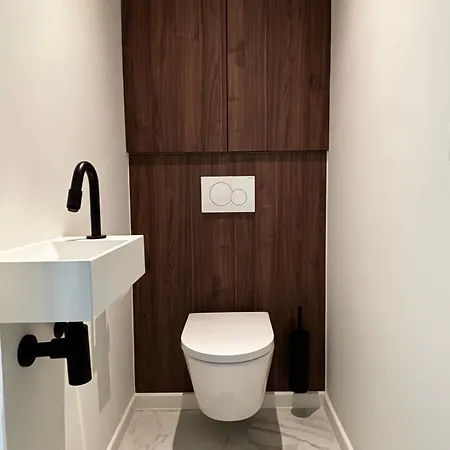 Apartment Beautiful With Parking Close To The Sea & Center Ostend