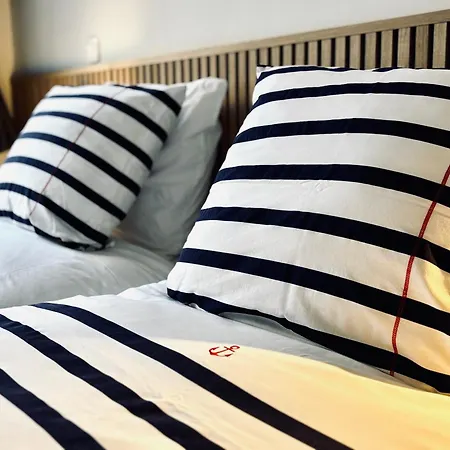 Beautiful With Parking Close To The Sea & Center * Ostende